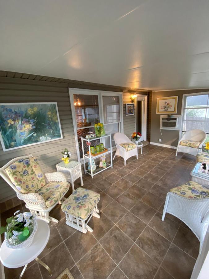 Whitfield Manor Villa เลกซิงตัน ภายนอก รูปภาพ